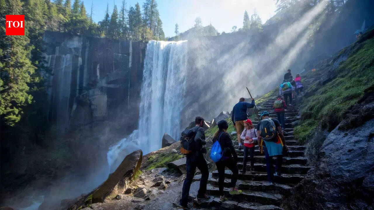 Yosemite’s ‘firefall’: This California waterfall turns into molten lava for a few minutes in February