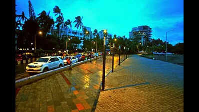 No permission granted for LED hoardings at Mumbai’s Carter Rd promenade, stop work notice issued: Min