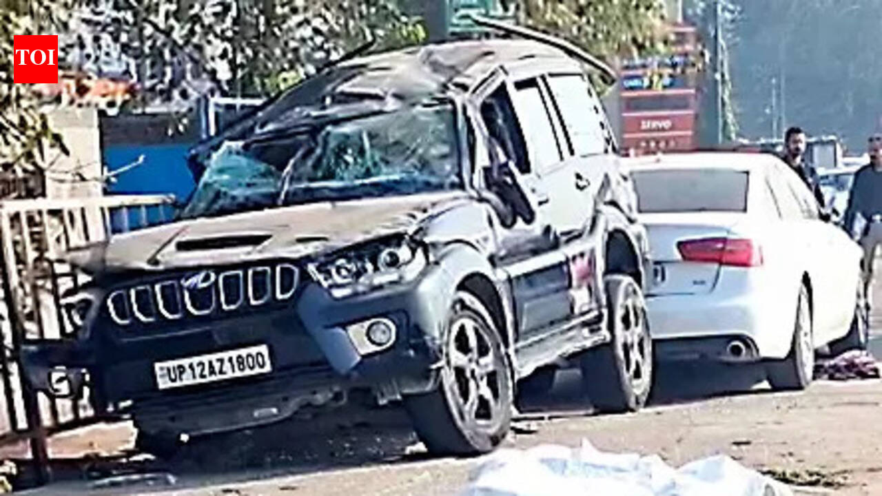 JD(U) MLA escapes accident on NH-31 | Patna News - The Times of India