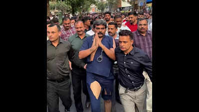 Crowd creates tension at Goti’s crime scene reconstruction