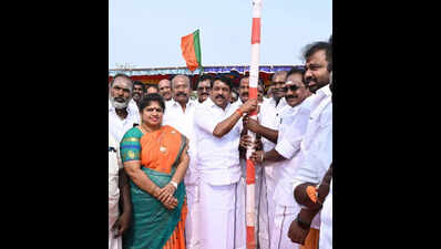 Nainar slams DMK-Cong over Manickam Tagore remarks