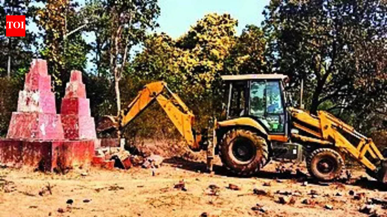 In its war against Reds, CRPF is now wiping out Maoist 'memorials'