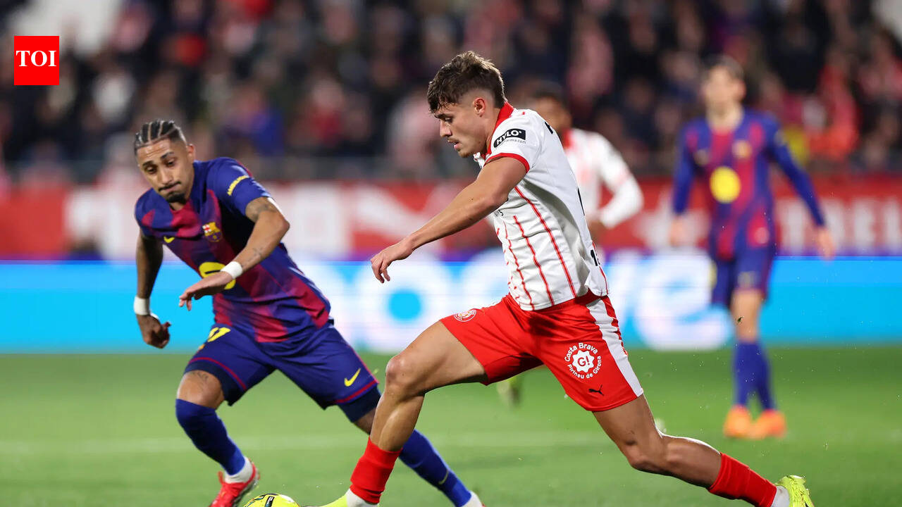 Barcelona slip in Girona derby as title race tightens