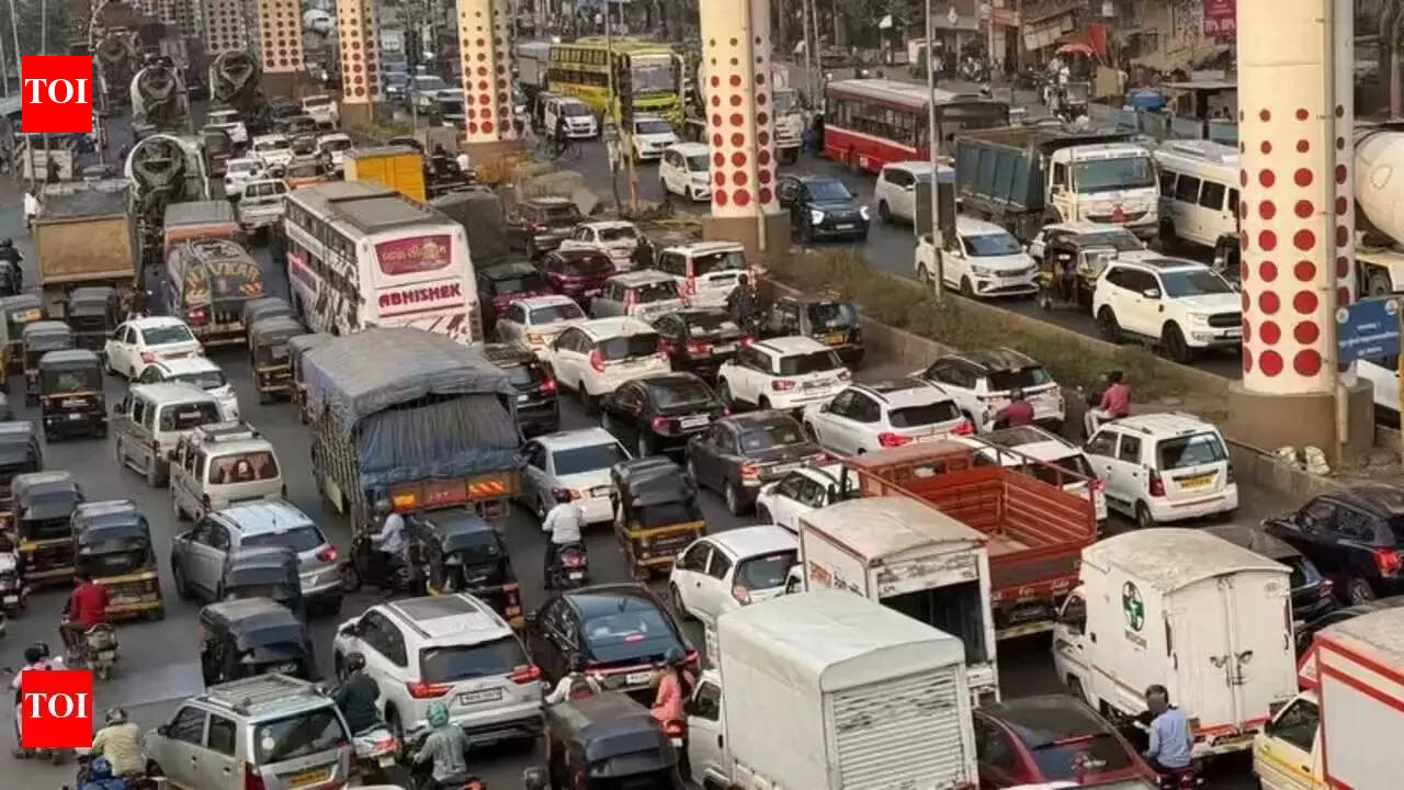 Modi-Macron visit in Mumbai: Traffic curbs, diversions in SOBO & on Western Express Highway