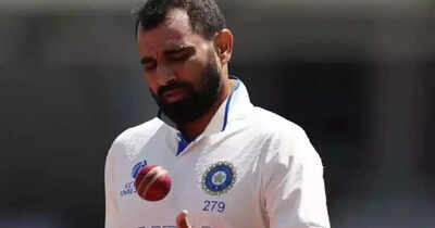  Mohammed Shami strikes peg J&K back