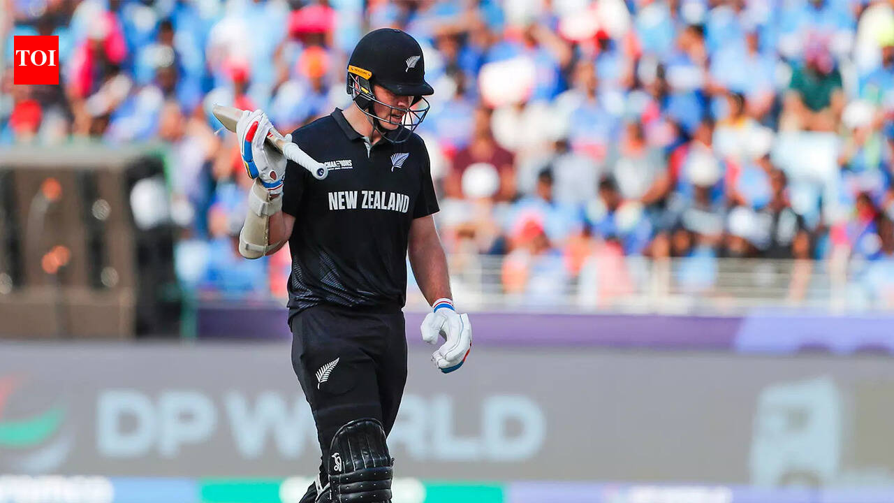 New Zealand bring in Cole McConchie for injured Michael Bracewell