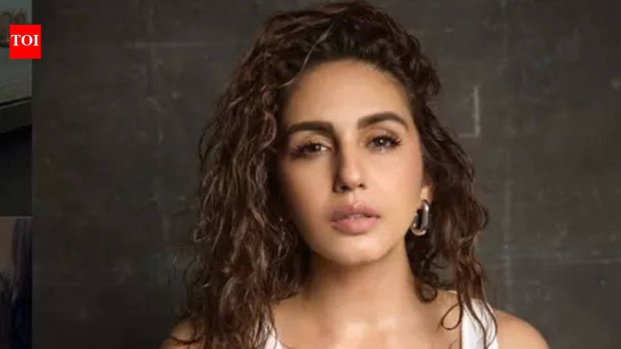 Huma Qureshi praises Rajkummar Rao; Calls him, 'One of the most committed actors of our times'