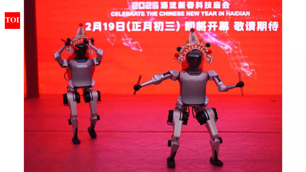 'Chinese Humanoid Robots' showcased during Lunar New Year event impress everyone and 'prove' why Elon Musk said that China is only competitor Tesla has