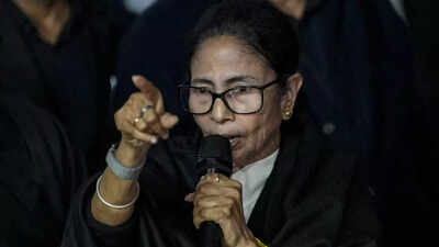 'Tughlaqi Commission' working on BJP's behest: Mamata sharpens SIR attack on EC