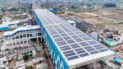 India tilts toward hybrid, storage power projects as solar prices remain low: Report