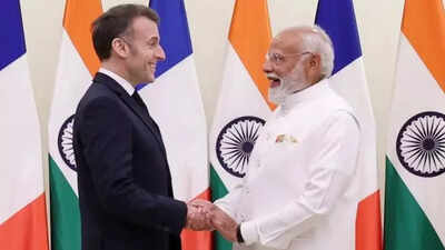 PM Modi says India, France will build first helicopter to fly to Mount Everest
