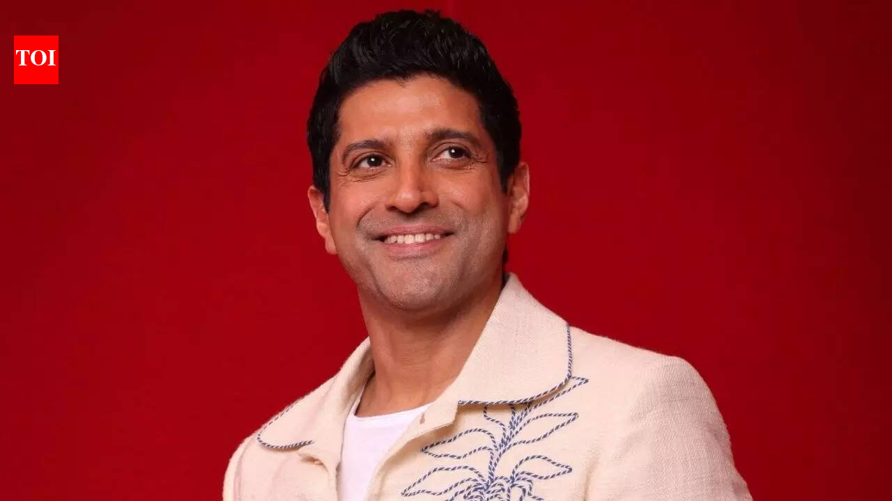 फरहान अख्तर ने सैम मेंडेस की बीटल्स बायोपिक में रविशंकर की भूमिका के सम्मान में बटर ब्रांड के ‘सितार टर्न’ डूडल पर प्रतिक्रिया व्यक्त की |