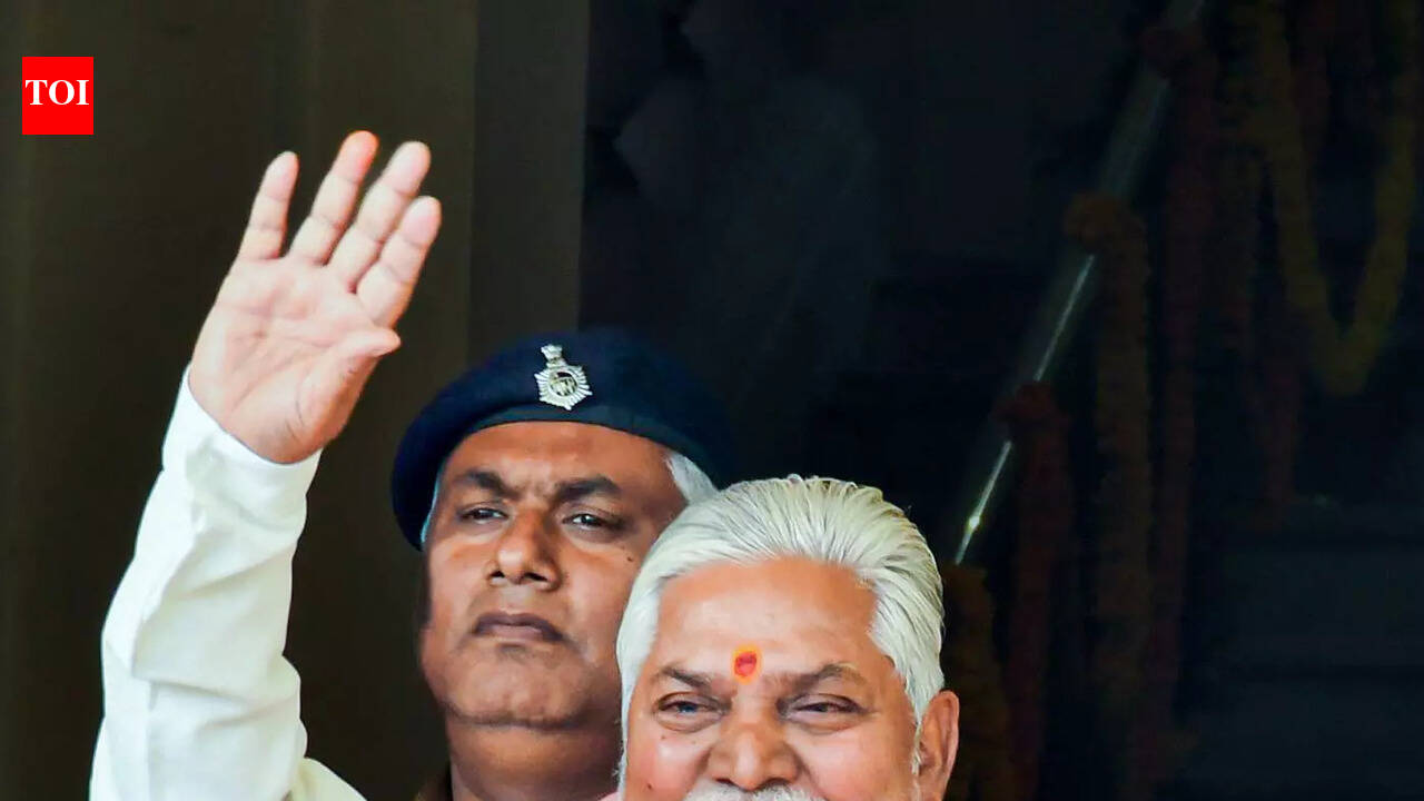 Increase no. of licensed hunters to 400: Speaker