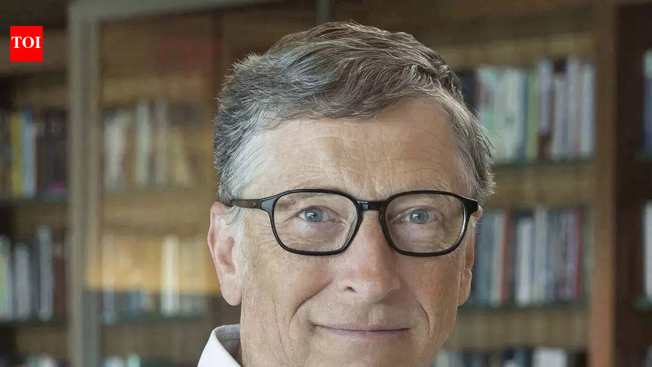 After spending millions of dollars Bill Gates' Breakthrough Energy suspends new investment, lays off staff; follows Gates 'doomsday view of climate change' memo