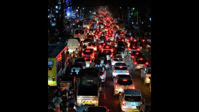 PMC to pursue multi-pronged plan to decongest 32 key roads, improve traffic flow