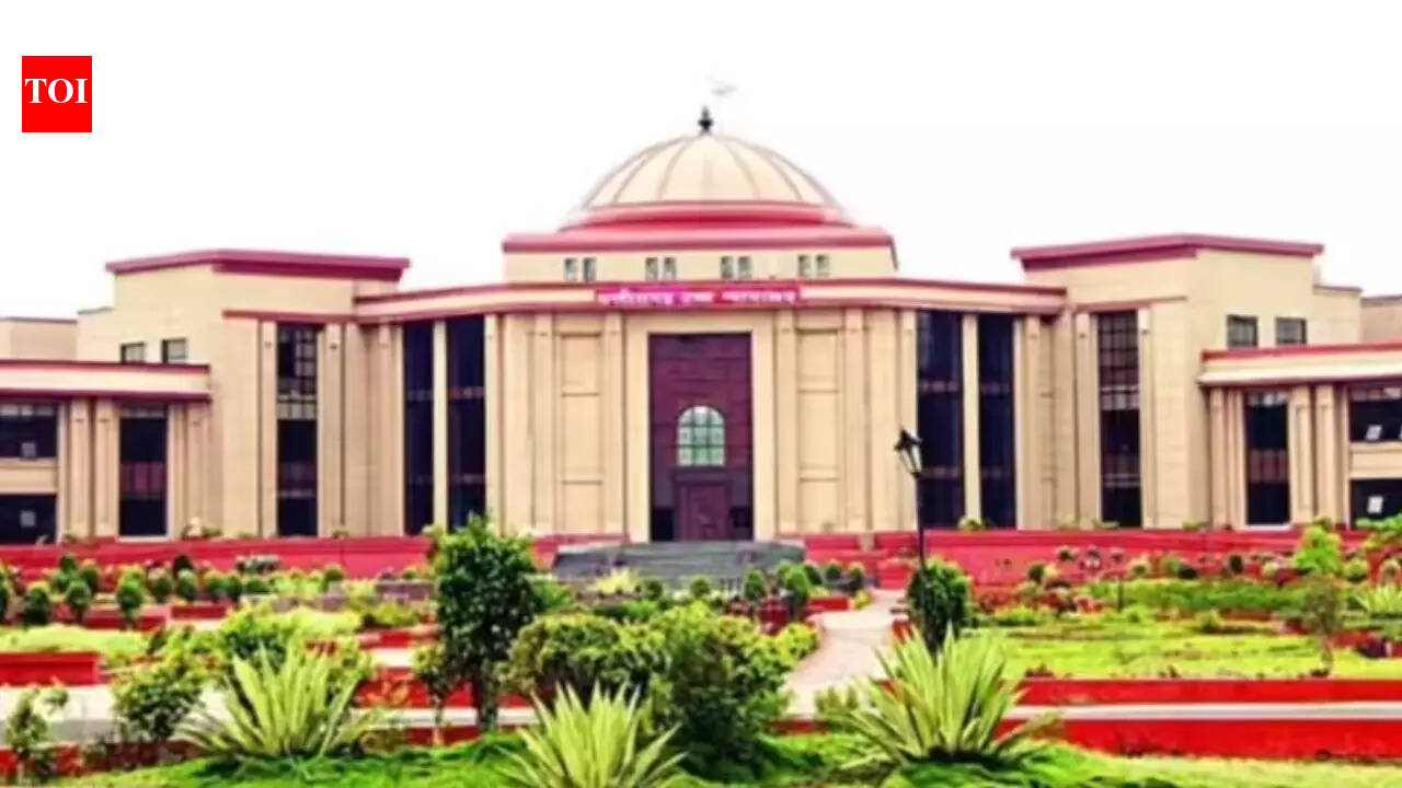 Regular selection, sanctioned post staff cannot be denied regular status over ‘contractual’ label: Chhattisgarh HC