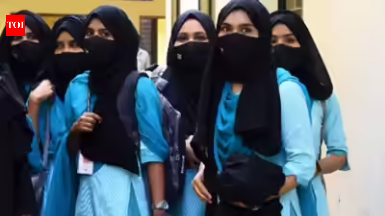 5% reservation for Muslims scrapped in Maharashtra