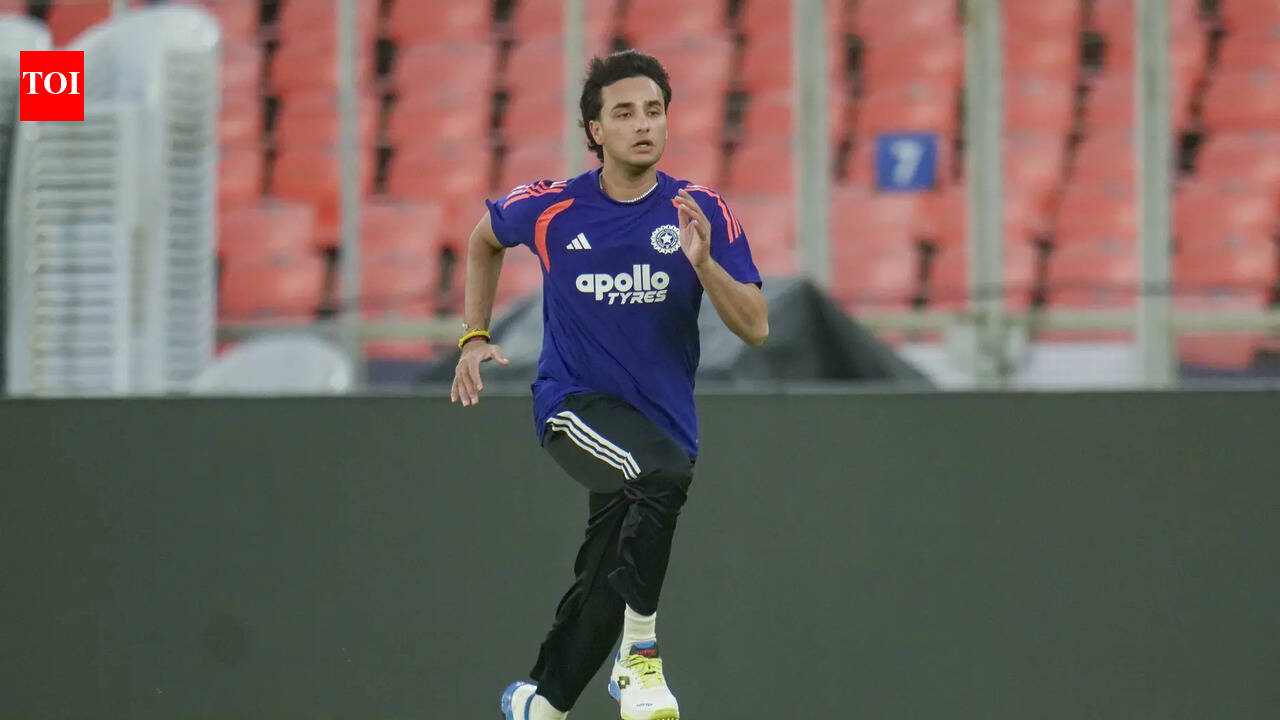 Not overanalysing Abhishek Sharma’s form: Sitanshu Kotak