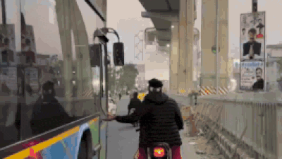 For reels, biker yanked doors of moving vehicles in Delhi, arrested after video goes viral