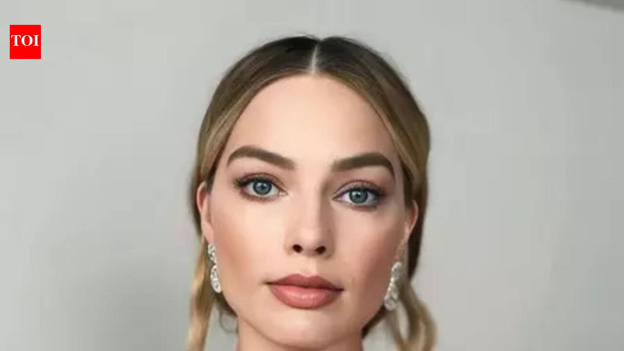 Margot Robbie feared skipping university made her 'dumb'; Says acting sparked insecurity
