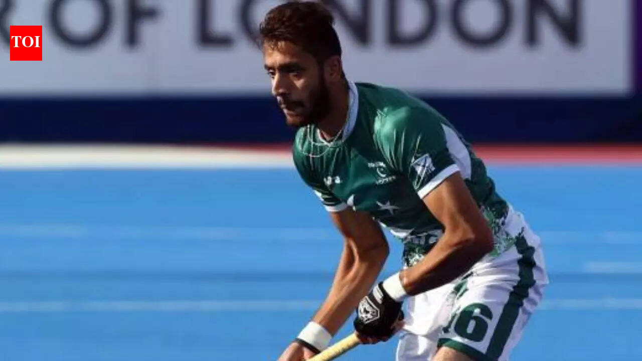'We had to wash dishes ...': Pakistan hockey captain lashes out at PHF