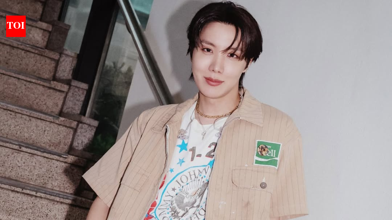 Quote of the day by J-Hope: 'I want to be an artist who can spread light and courage wherever I go.'