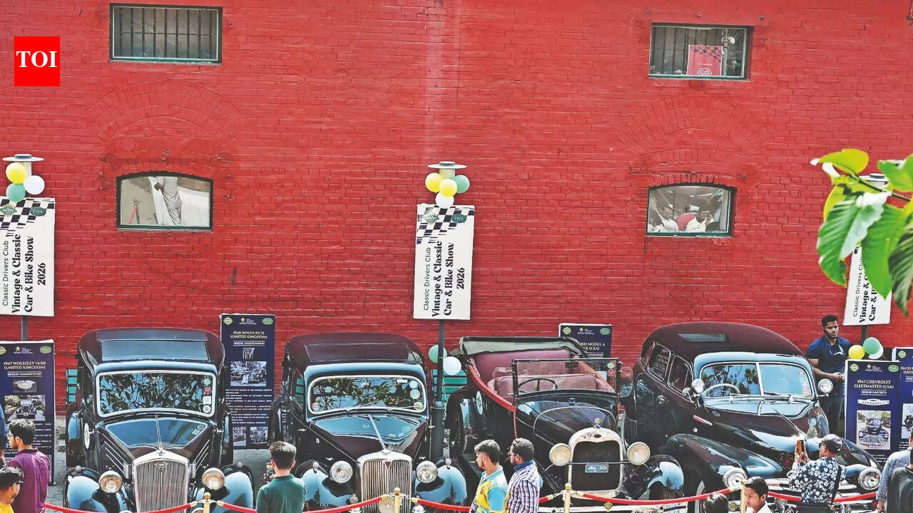 Fleetmasters, Beetles & Spitfires: Kolkata takes the driver’s seat in vintage vehicle revival