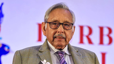  Congress leader Mani Shankar Aiyar explains why he is not a 'Rahulian'