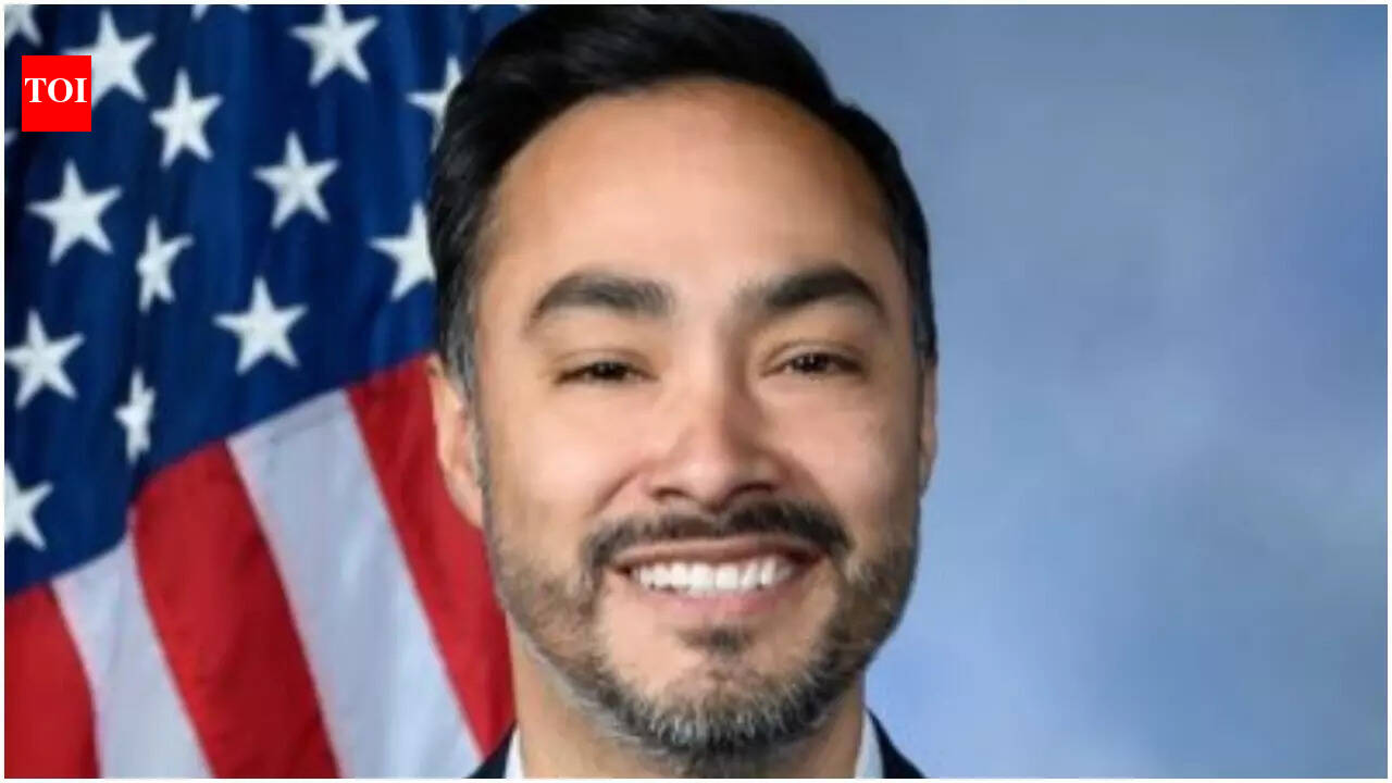 Two-month old baby treated for bronchitis deported after three weeks in ICE custody: Texas Congressman Castro