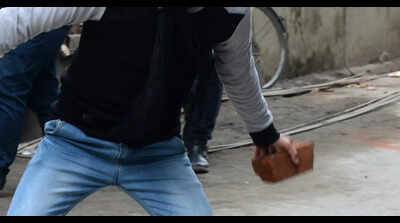 Man killed with bricks and stones in Buxar