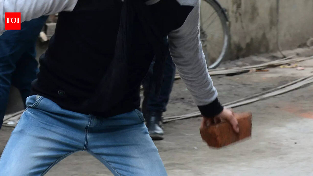 Man killed with bricks and stones in Buxar