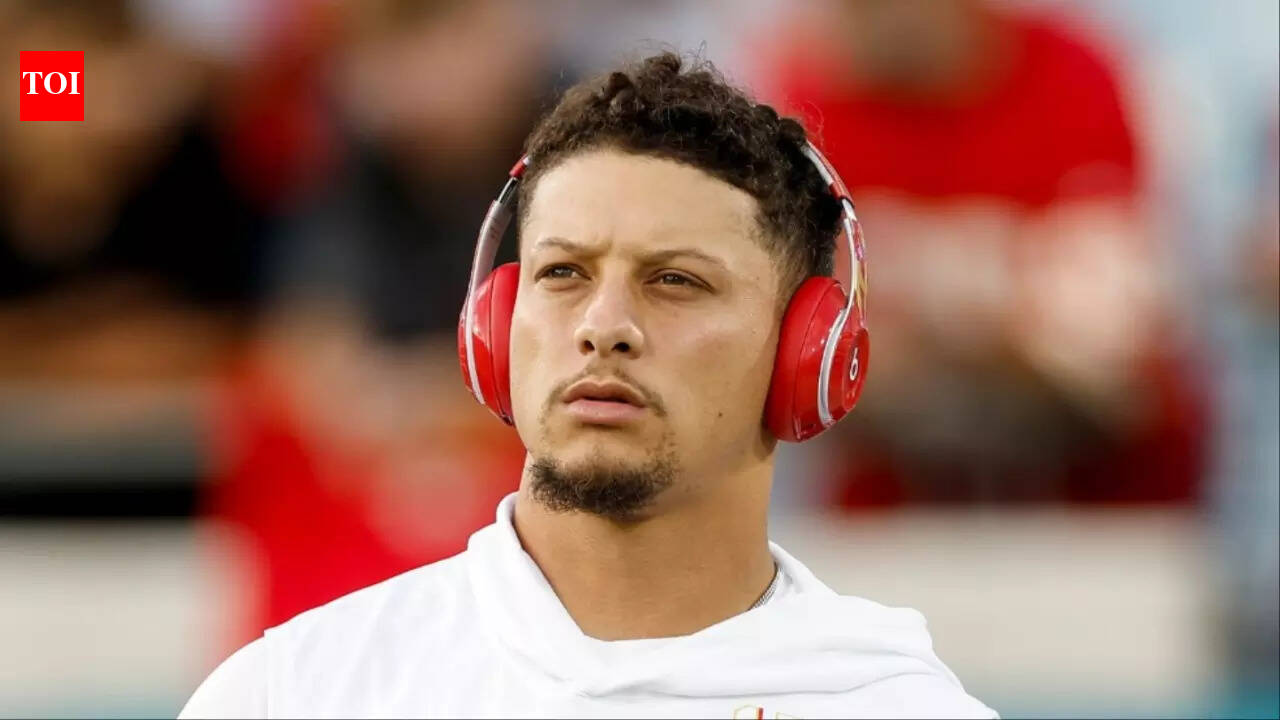 Is Patrick Mahomes cutting a slab of salary for Kansas City Chiefs to accommodate more players for a reboot 2026 season?