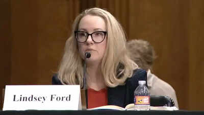 'চীনকে টেলিকম, সোশ্যাল মিডিয়া অ্যাপস থেকে ছিঁড়ে ফেলতে ভারত দ্রুত এগিয়েছে': বিডেন-যুগের মার্কিন কর্মকর্তা