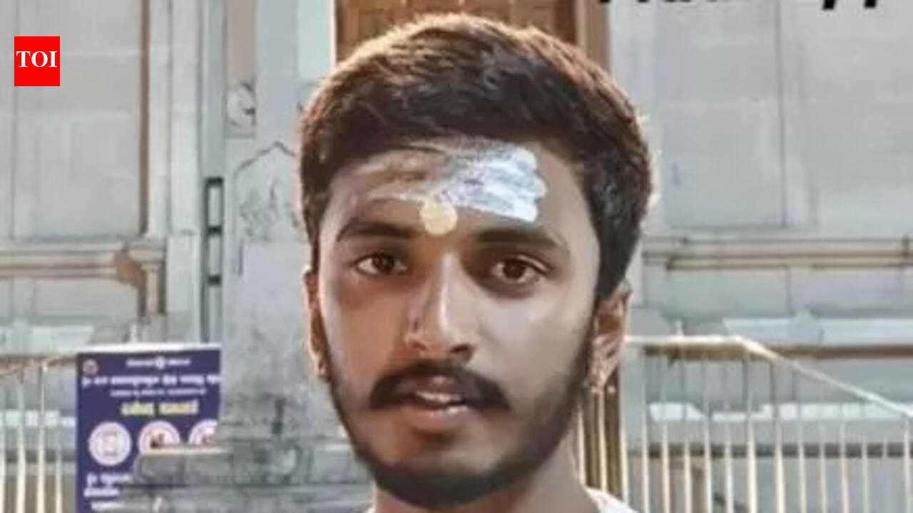 Bengaluru youth dies on birthday as truck hits bike