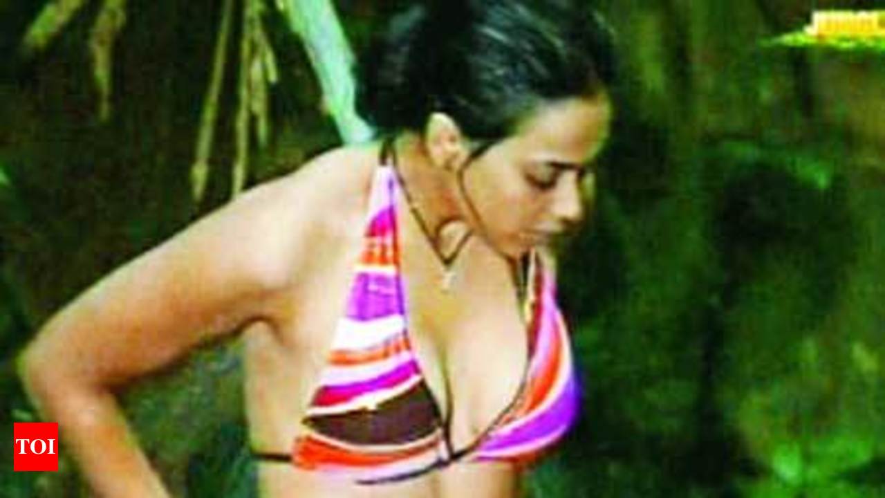No obscenity before 11pm. oh, really? - Times of India