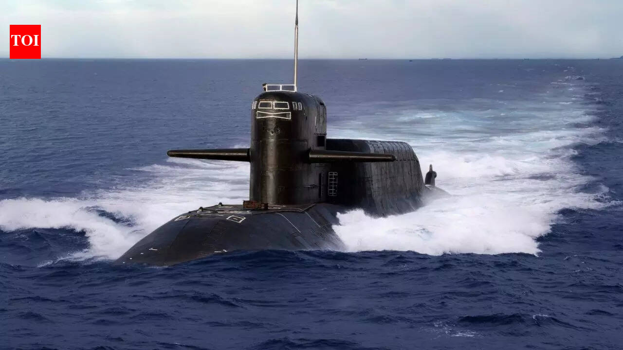 China now building nuclear submarines faster than US - is Washington losing its undersea edge?