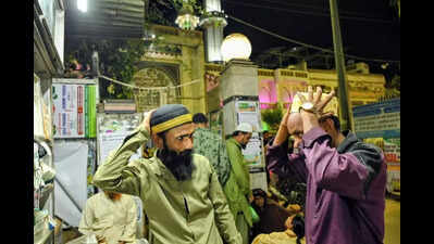 Ramzan begins, Dawoodi Bohra community observes fast