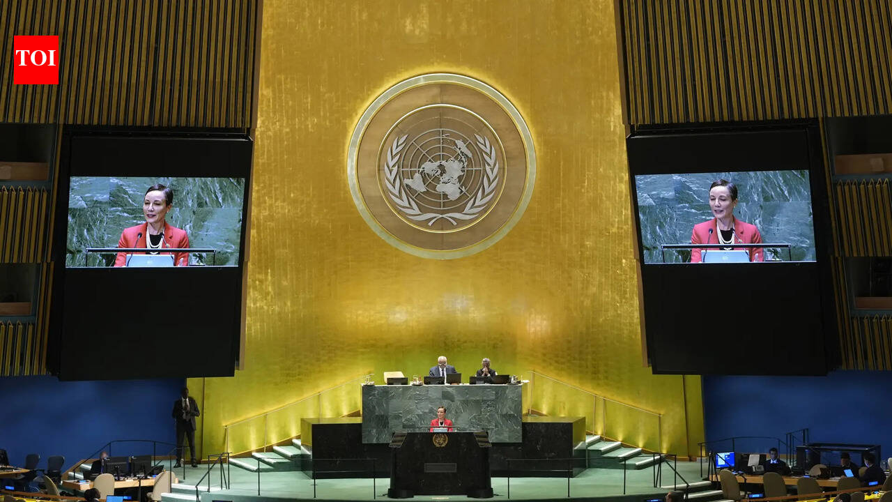 India signs UN statement on West Bank