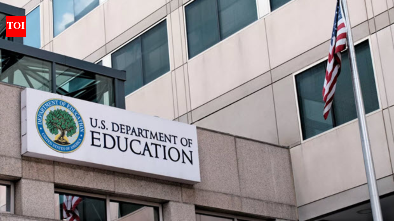 US Education Department asks colleges to step up as student loan nonpayment rates rise