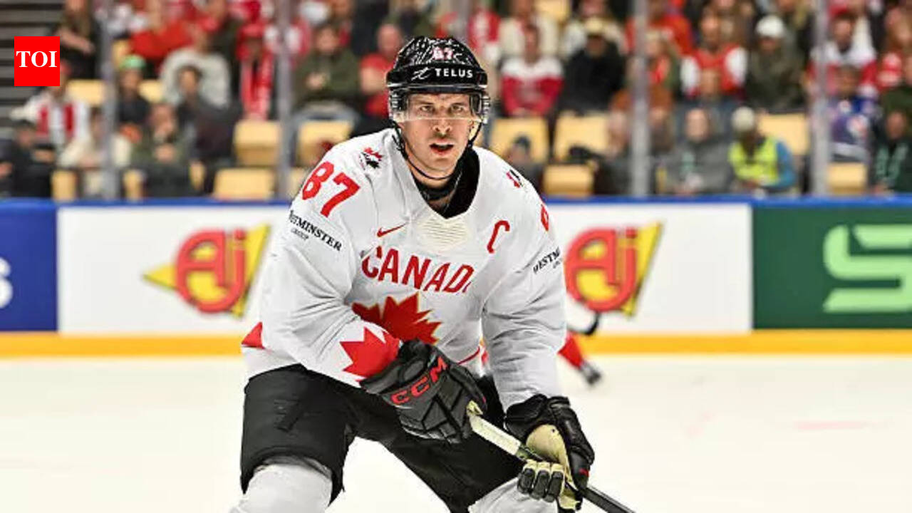 Team Canada head coach Jon Cooper provides Sidney Crosby injury update ahead of Finland Olympic semifinal game