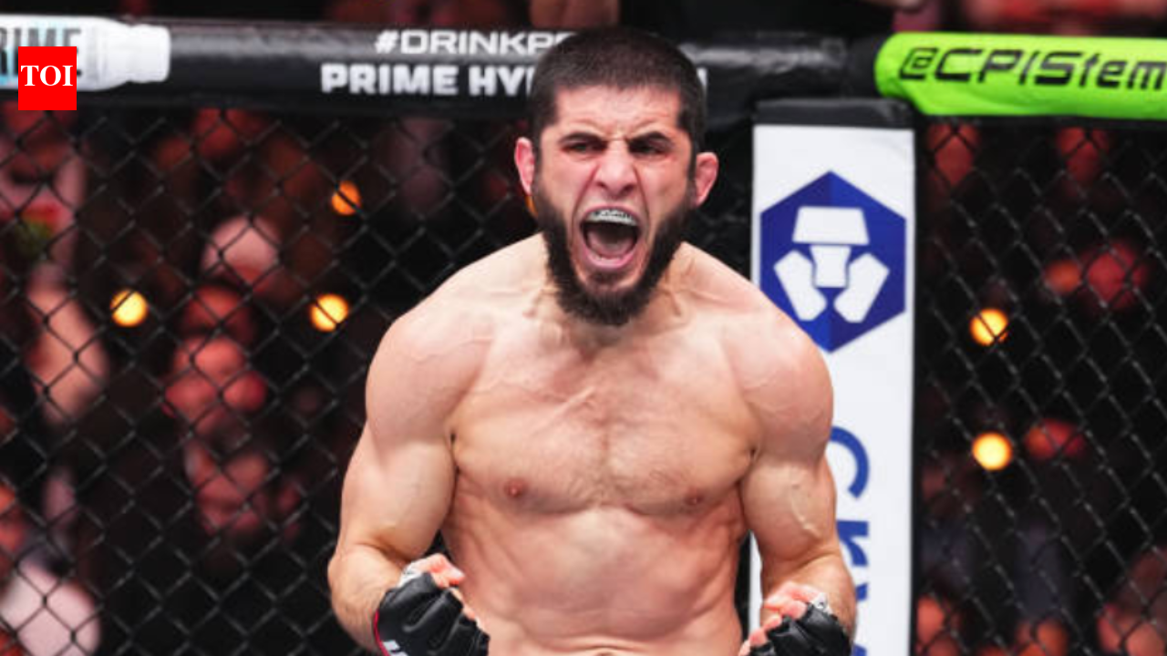 Islam Makhachev trolls Ilia Topuria’s power at welterweight ahead of potential super-fight