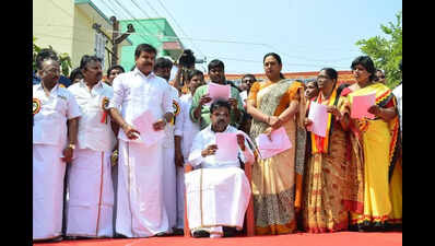 BJP: Vijayakant’s soul won’t forgive Premallatha for aligning with DMK