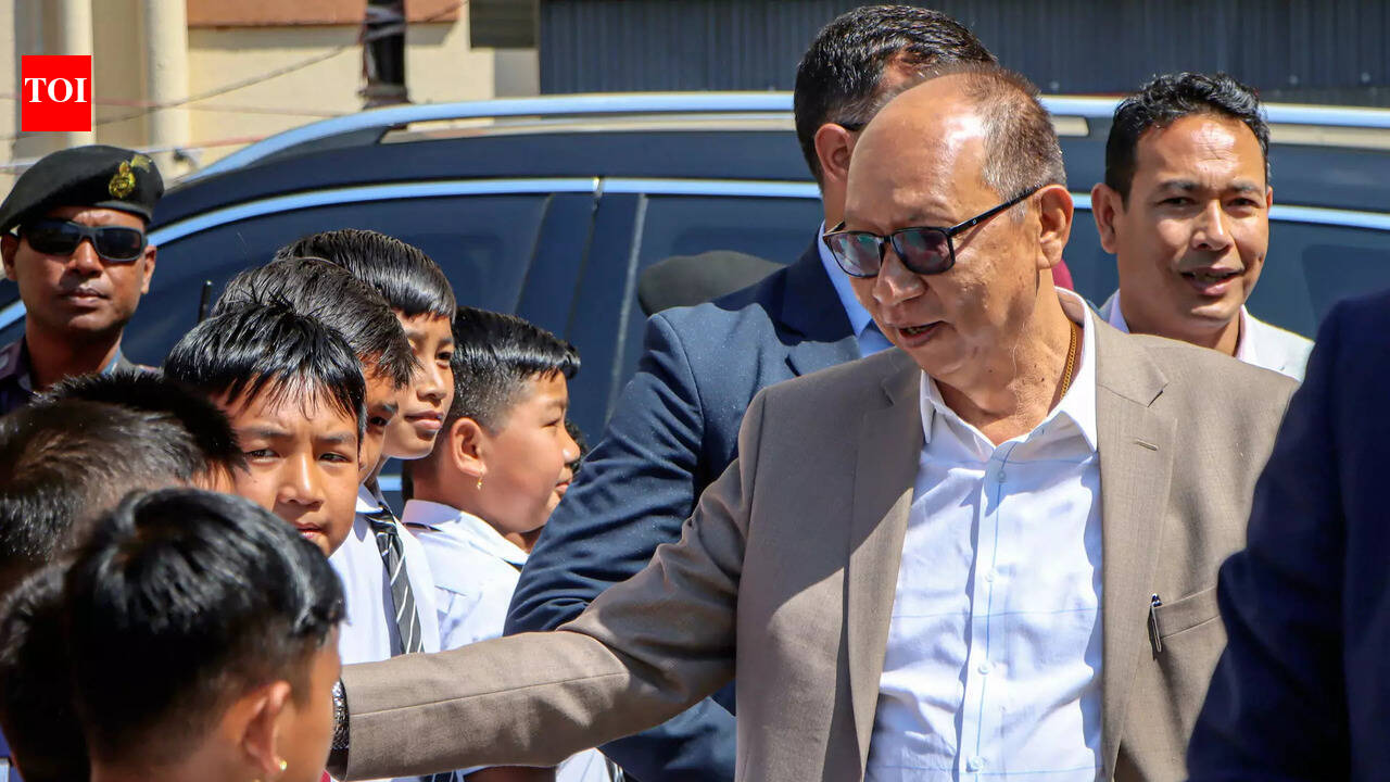 मणिपुर हिंसा के बाद पहली बार, सीएम कुकी और मेइतीस को एक मंच पर लाए | भारत समाचार