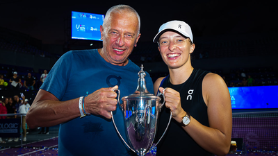 Iga Swiatek father fires back after comments on podcast question her close relationship with psychologist Daria Abramowicz