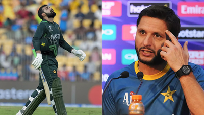 shadab-khan-and-shahid-afridi.jpg