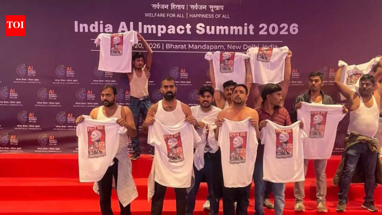 'Topless, brainless, shameless': Centre slams Congress after youth wing's shirtless march at AI Summit, blames Rahul Gandhi