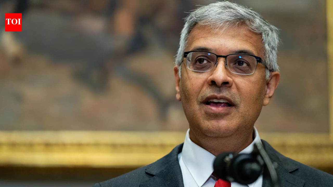 भारतीय-अमेरिकी जय भट्टाचार्य एनआईएच के अलावा सीडीसी के प्रमुख होंगे