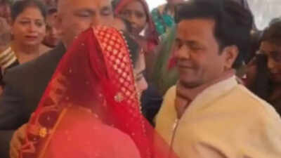 Rajpal Yadav shares emotional hug with niece during vidai; viral wedding videos surface