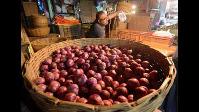 Sambar onion acreage shrinks in Mys, Chamarajanagar