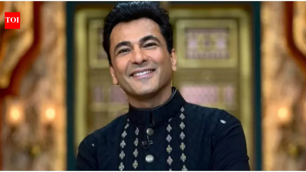 From being bullied for making rotis to watching his mother clean gutters; When MasterChef India judge Vikas Khanna spoke about his early struggles
